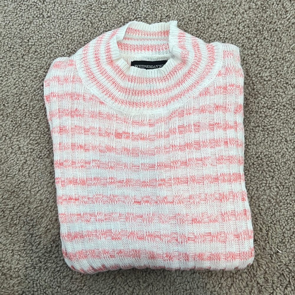 Pink & White Gingham Sweater!